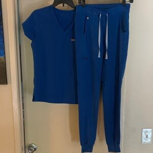 Figs Technical Collection Royal blue Set XS Top and jogger tall